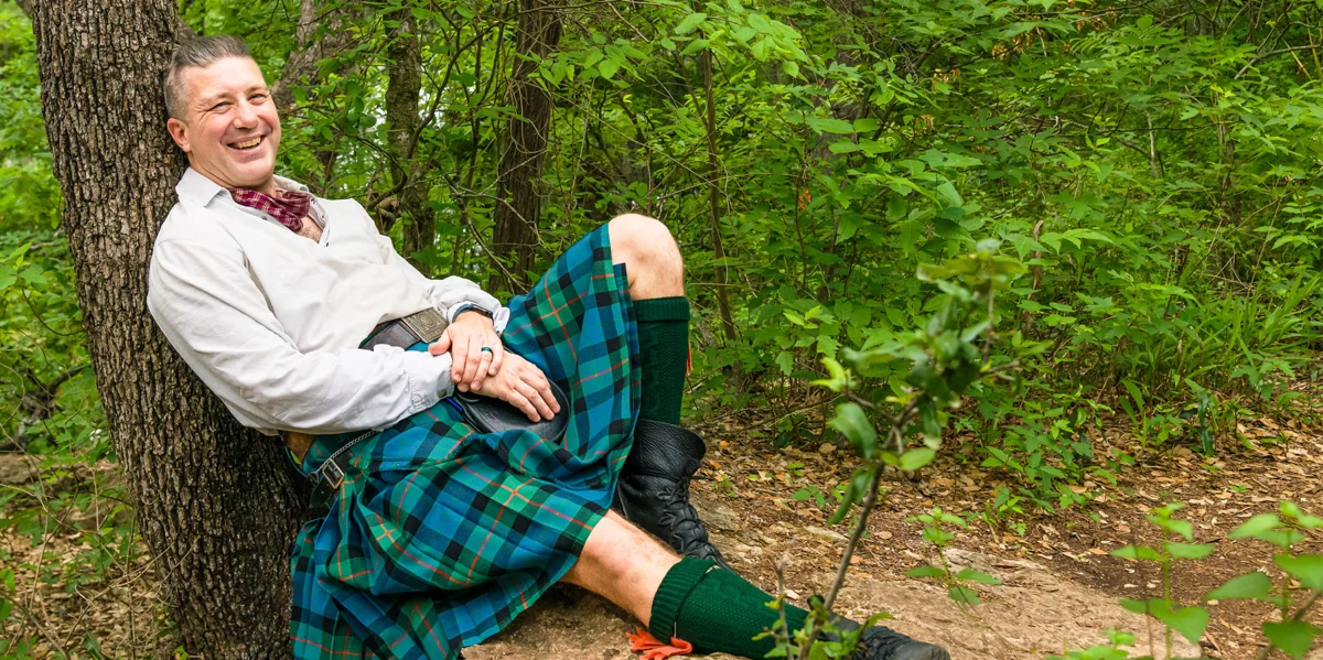 Official archival artist portrait of Marc Gunn outdoors; not a photograph of the upcoming arts market.