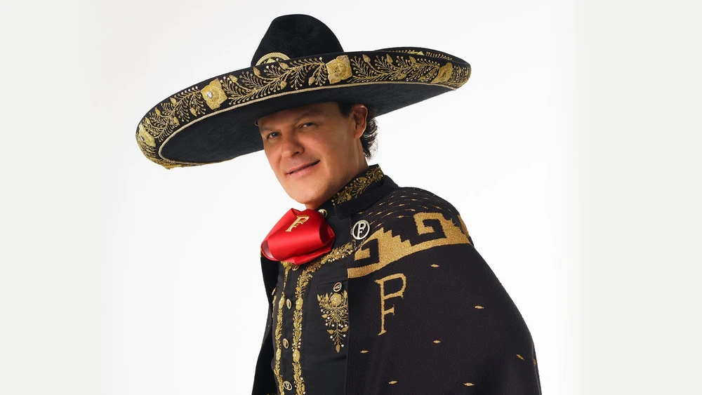 Official venue-provided promotional image for Pedro Fernández - Ave Fénix Two'r.